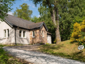 Holiday Home Brocks by Interhome